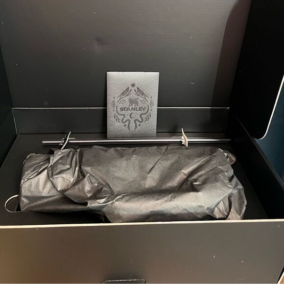 Stanley Deadly Damask the Halloween Quencher H2.0 Flowstate™ Tumbler 30 oz. NIB! - Picture 7 of 9